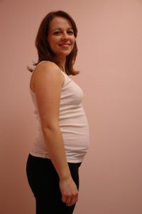 Живот на 14 неделе беременности