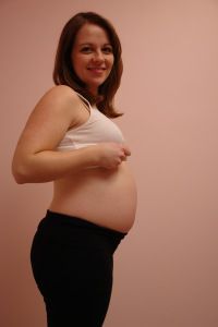 Живот на 20 неделе беременности
