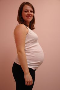 Живот на 26 неделе беременности