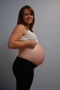 Живот на 38 неделе беременности