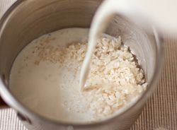 Рисовая каша на молоке