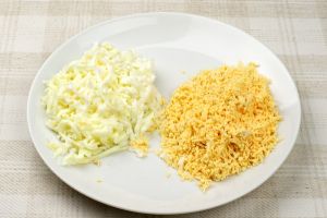 salat-lpodsolnuxr-s-chipsami-8