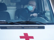 Главврач рассказал о ситуации в больнице Коммунарки