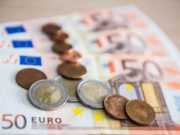 Остались без еды и денег: Итальянцы жалуются на голод