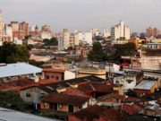 Аргентина продлила карантин до 10 мая