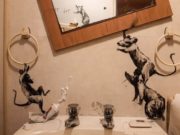 Бэнкси показал новую работу из дома