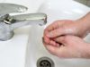 Названы последствия частого мытья рук