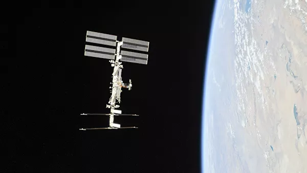 Орбиту МКС поднимут на 900 метров