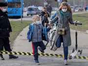 Россияне оценили, как тщательно они соблюдают режим самоизоляции