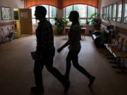 Столичные школы ппродолжат дистанционное обучение