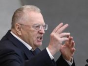 Жириновский предложил испытать вакцину на заключенных