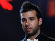 Дочь Урганта показала фотографию без лифчика