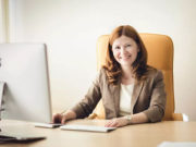 Экс-глава российского города сбежала с миллионами