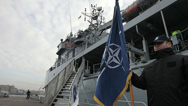 Корабли НАТО заметили у границ России