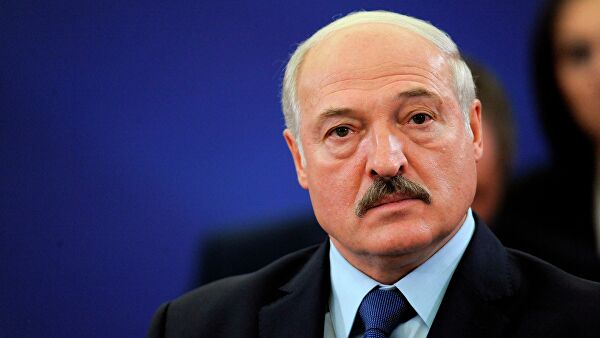 Не надо становиться на колени": Лукашенко возмущен РФ