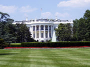 Пресс-секретарь Белого дома дала опрометчивое обещание