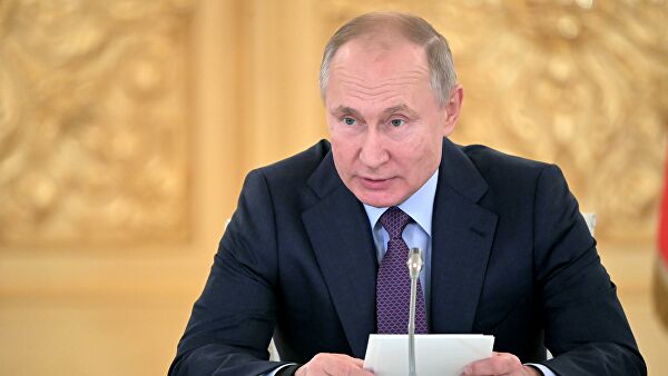 Путин обещал аттестаты всем выпускникам без экзаменов