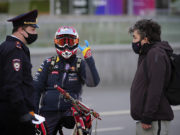 Россиянам назвали сроки выхода из режима ограничений