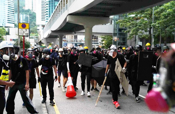 В Гонконге задержаны около 200 участников протестов