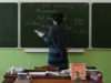 Более половины педагогов в России будут работать летом