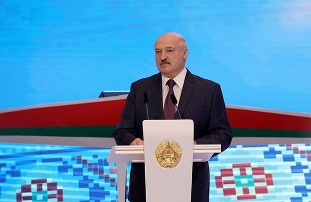 Лукашенко заподозрили в любви к российским деньгам