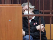 Названы условия домашнего ареста Ефремова