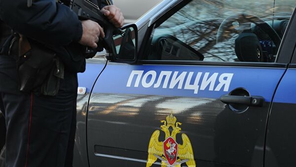 Неизвестный открыл огонь из окна по полиции в Москве
