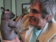 «Он пропал»: Бари Алибасова не могут найти