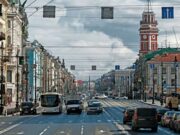 Парки, скверы и летние кафе откроют в Петербурге