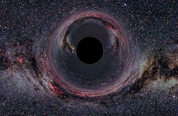 Слияние черных дыр породило редчайший феномен