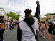 «США на пороге гражданской войны»