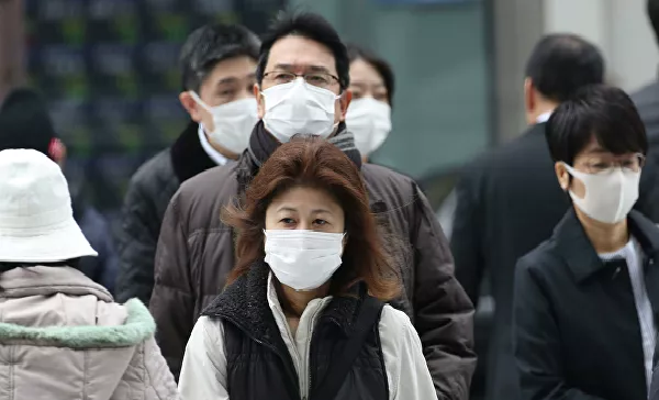 В Японии изобрели защитные маски для бассейна