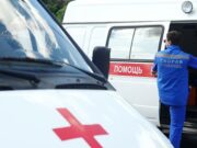 Выброшенная из окна бутылка попала малышу в голову