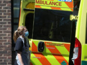 67 человек с COVID-19 скончались в Британии