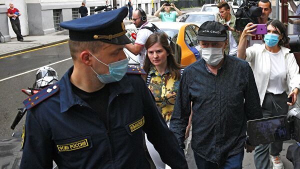 Адвокат объяснил тактику Ефремова «от всего отказываться»