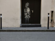 Италия возвращает Франции украденную работу Бэнкси