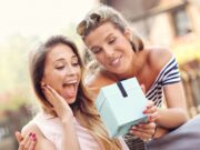 Выбираем подарок на день рождения подруги