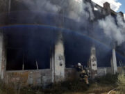 В Пензе загорелась пекарня