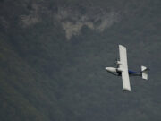 Восемь человек погибли при столкновении двух самолетов