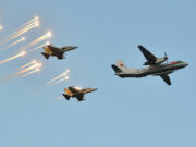 Белоруссия отправила истребители к госграницам