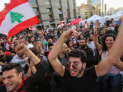 Спецназ открыл огонь: в Бейруте запахло революцией