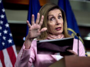 В праве Трампа выдвигаться в президенты усомнились