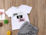 Как выбрать стильную футболку для девочки