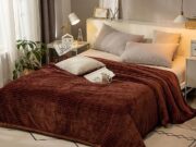 Как выбрать пледы и покрывала