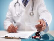 Как получить справку в бассейн