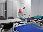 Мужчина полностью пожелтел из-за коронавируса