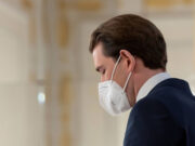 Еврокомиссия признала ошибочность стратегии вакцинации в ЕС