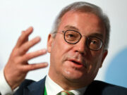 МИД РФ обвинил Европу во вмешательстве в выборы США