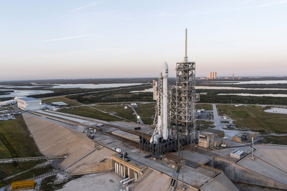 SpaceX снова отложила запуск ракеты с партией спутников Starlink