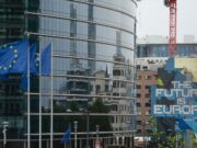 Глава Европарламента наказал депутатов, не предъявивших COVID-сертификат